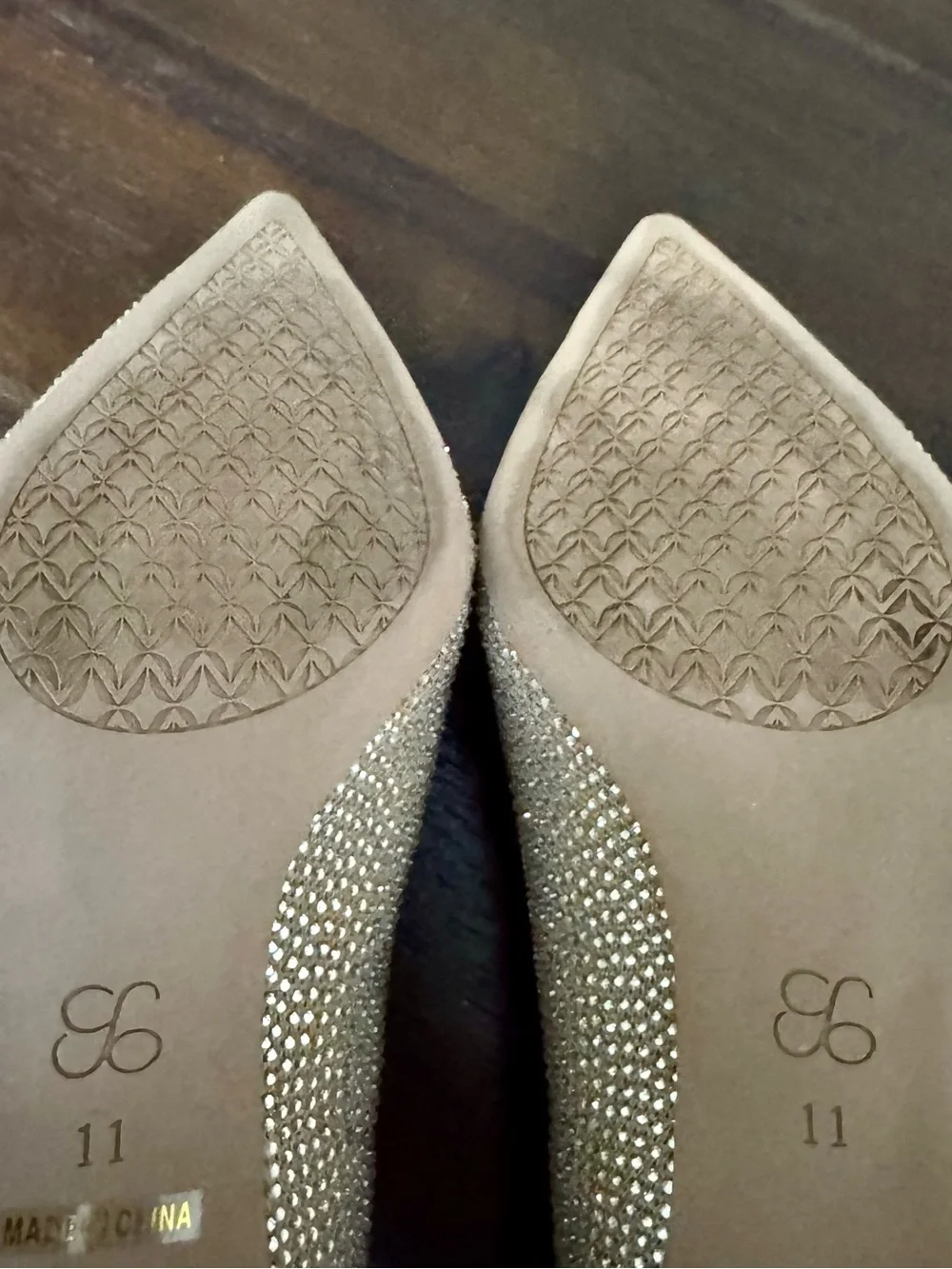 Cosy Island - EternalPace Diamond Pointed Toe Heeled Pump